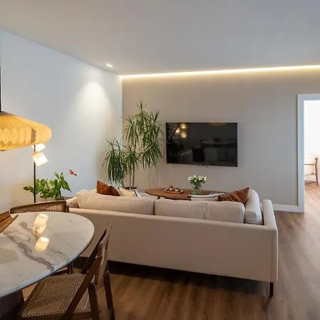 Buganvilia House Carmo Historic Charm